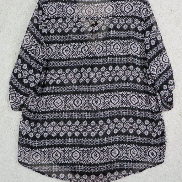 Bluebell* Women's 3/4 Sleeve High/Low Curved Hem V-Neck Blouse Size ~ 2XL‎ - Picture 4 of 11